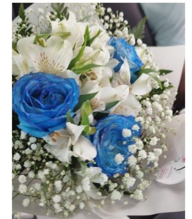Buquê 3 rosas azul 